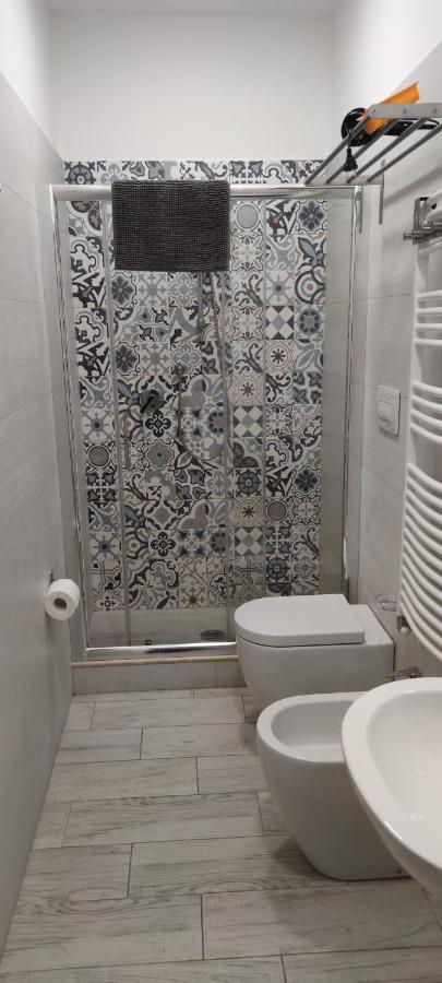 Guest House Via Milano Catanzaro Dış mekan fotoğraf